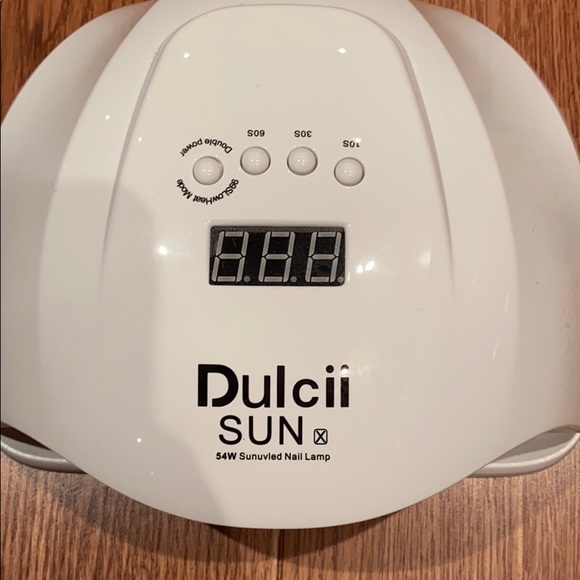 UV GEL LAMP  + 6 gel nail polishes and 3 topcoats - Picture 2 of 10